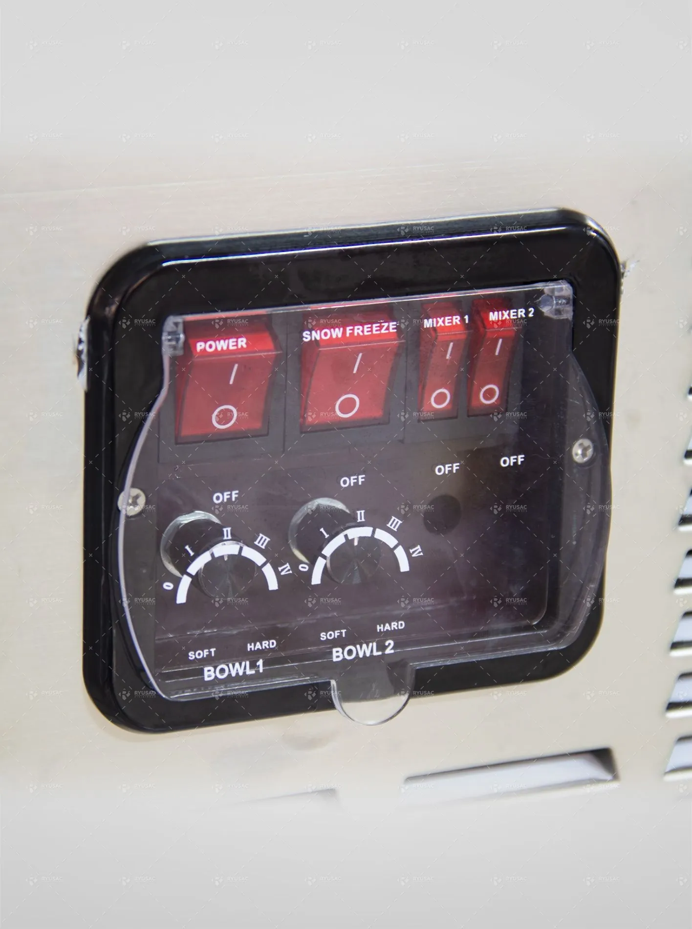 MÁQUINA CREMOLADERA DE 2 TOLVAS 12 LITROS C/U – RYU