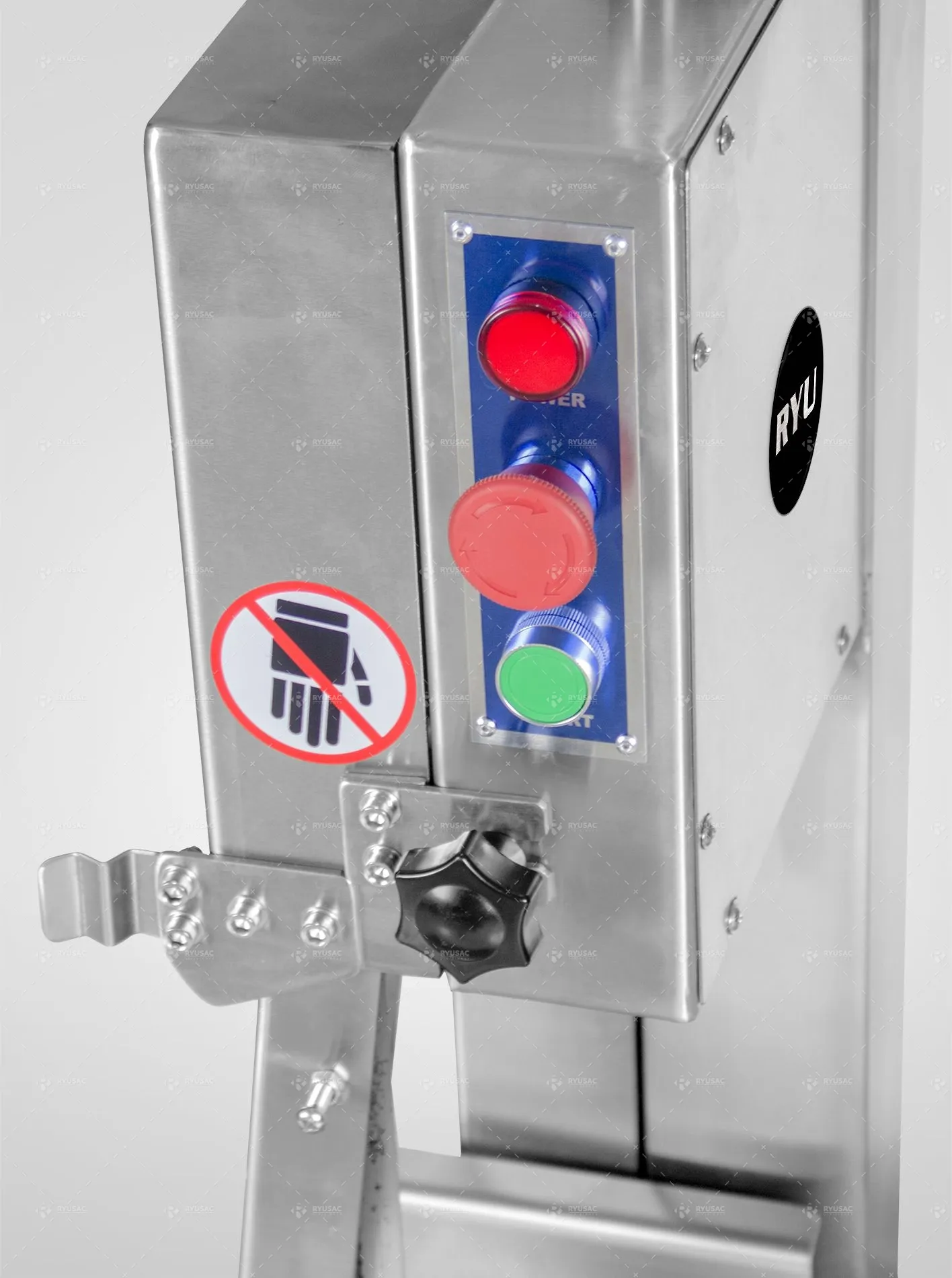 Cortadora de Carne y Hueso 210A- RYU